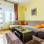 Pula Apartment