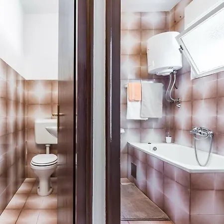 Pula Apartment Daire *